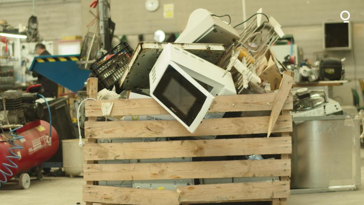E-waste recycling startups spot an opportunity in EV batteries